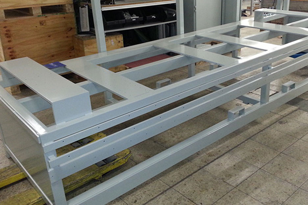 fritz_maschinen_industrielackierung_maschinenrahmen_600x400 Lackierter Maschinenrahmen – Industrielackierung als Korrosionsschutz im Lohnbetrieb