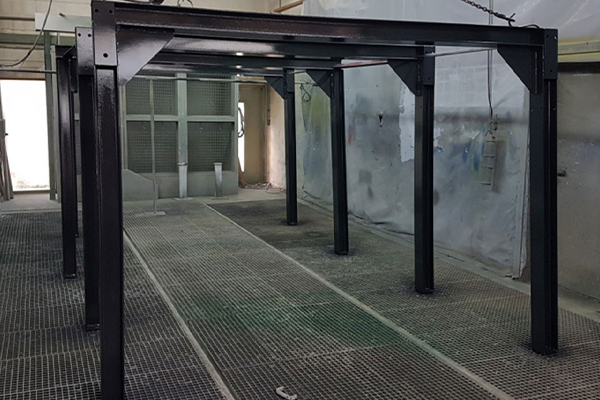 fritz_maschinen_industrielackierung_stahlrahmen_grossbauteillackierung_600x400 Großbauteil lackieren – Stahlrahmen in der Industrielackierung im Lohnverfahren