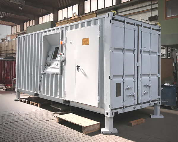 Containerstrahlanlage außen – Strahlcontainer als kompakte Industrie-Strahllösung
